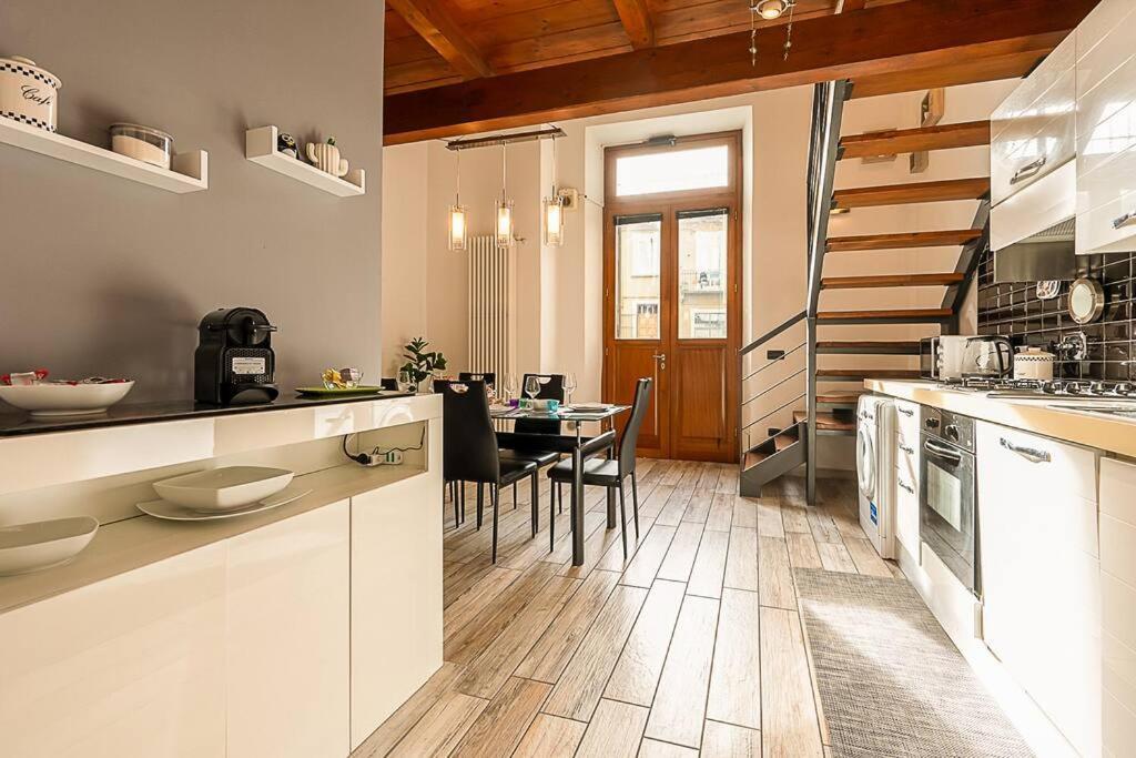 Apartment 90m2 - Downtown - 6 Guest - Mole Antonelliana Turin